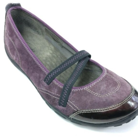 clarks flats purple